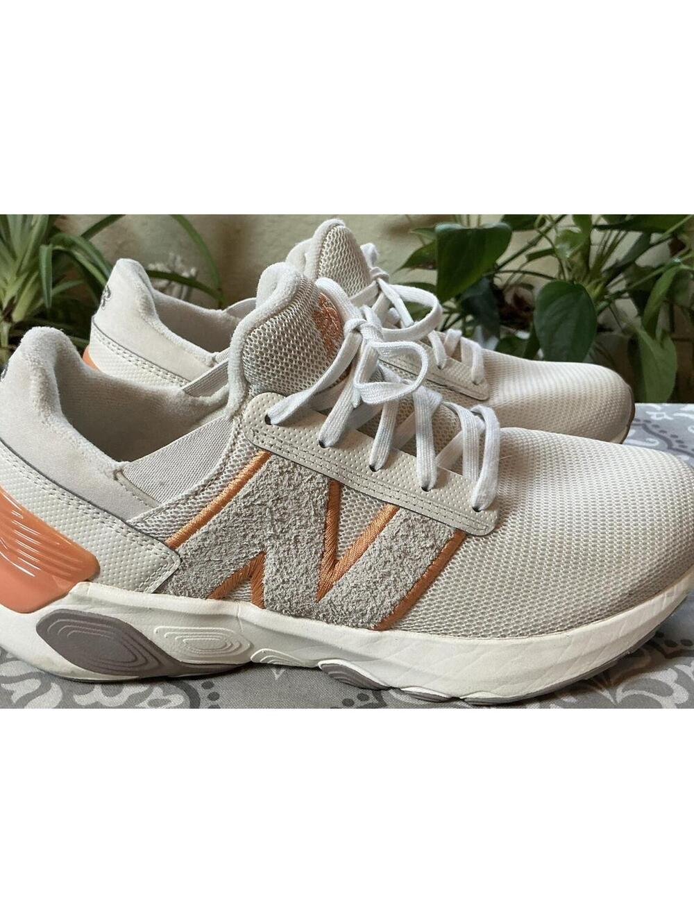 WOMEN'S NEW BALANCE FRESH FOAM X 1440 COLOR: Cream Women’s Size 8
